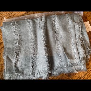 Stella & Dot St Germain Dove Gray Scarf (Retired)